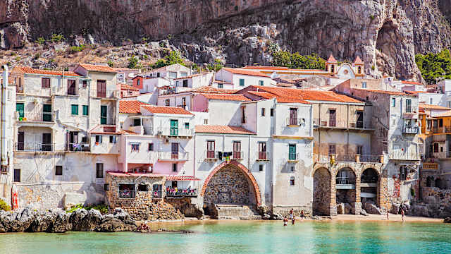 Stadtansicht Cefalu, Sizilien