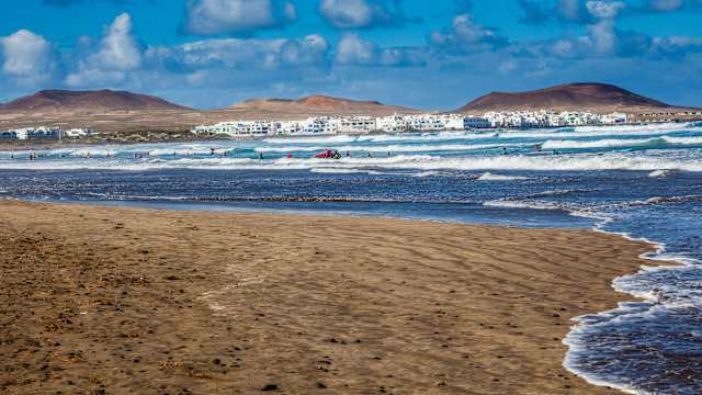 Surfen und Kaiting in Famara