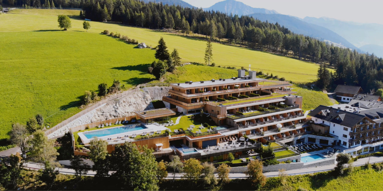 Au Enansicht Tratterhof The Mountain Sky Hotel Maranza Meransen