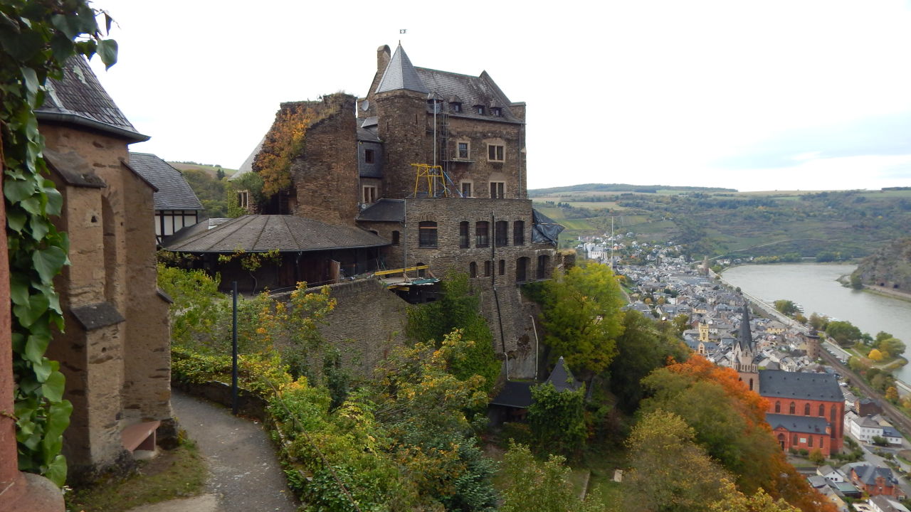 Außenansicht Burghotel Auf Schönburg Oberwesel HolidayCheck