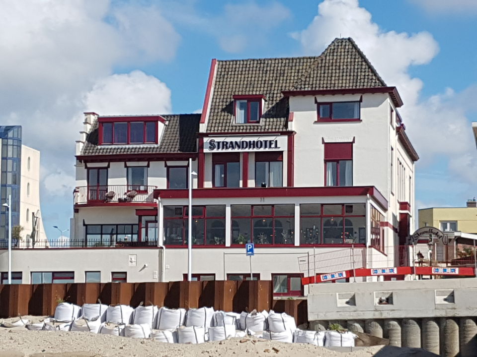 Außenansicht Strandhotel Scheveningen Den Haag Scheveningen