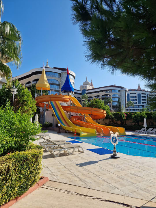 Pool Mit Rutschen Saphir Resort Spa Okurcalar Holidaycheck