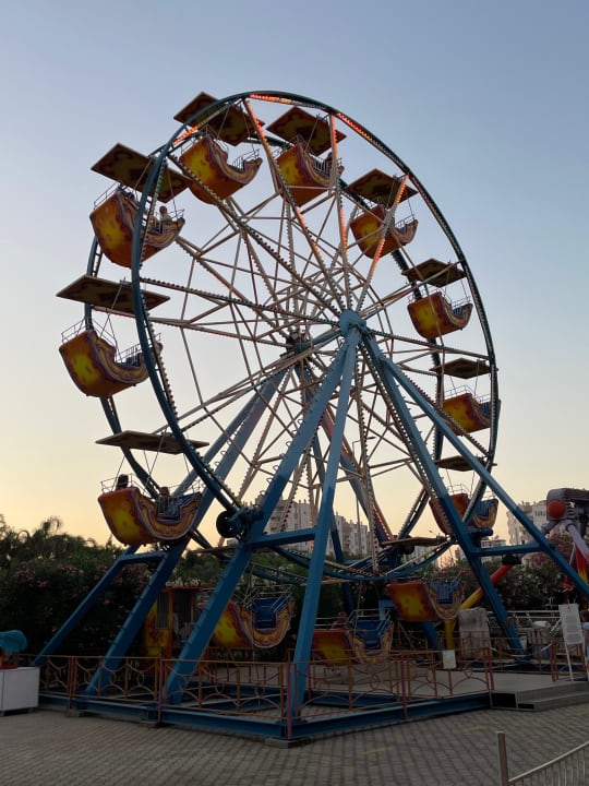 Riesenrad Im Luna Park Saturn Palace Resort Hotel Lara