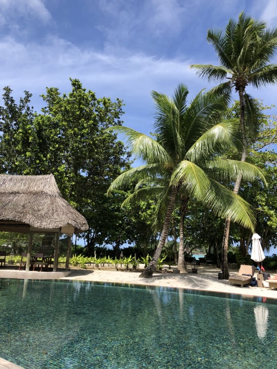 Pool Constance Ephelia Port Glaud HolidayCheck Mahe Seychellen