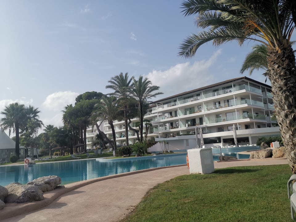 Hotelgeb Ude Vom Pool Aus Playa Esperanza Resort Platja De Muro