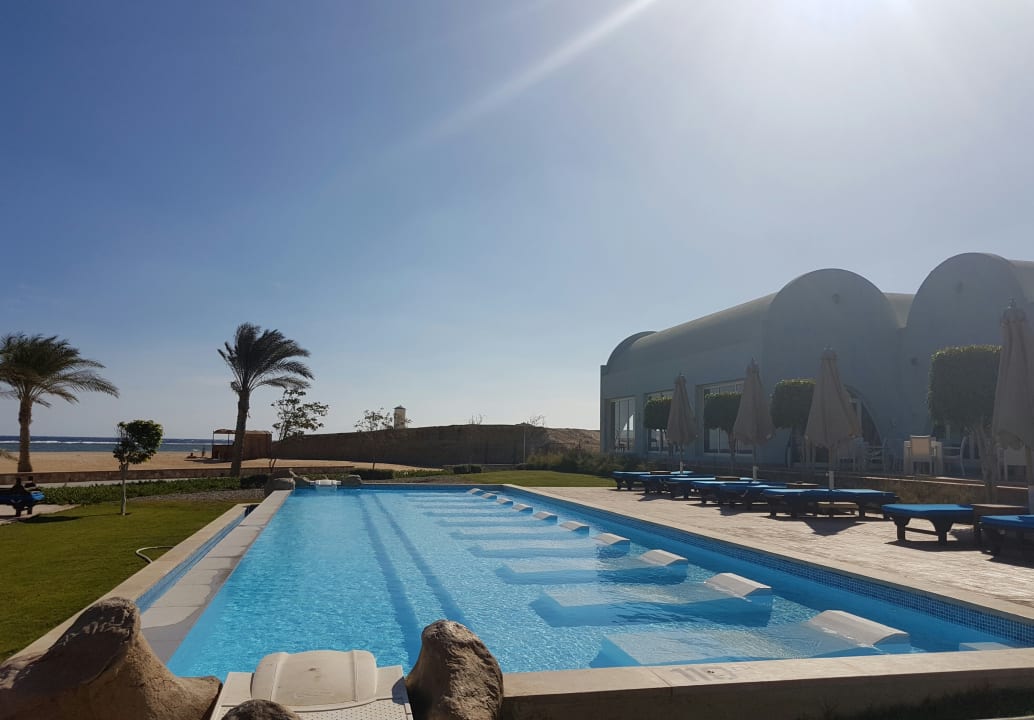 Pool Novotel Marsa Alam Beach Resort El Quseir HolidayCheck