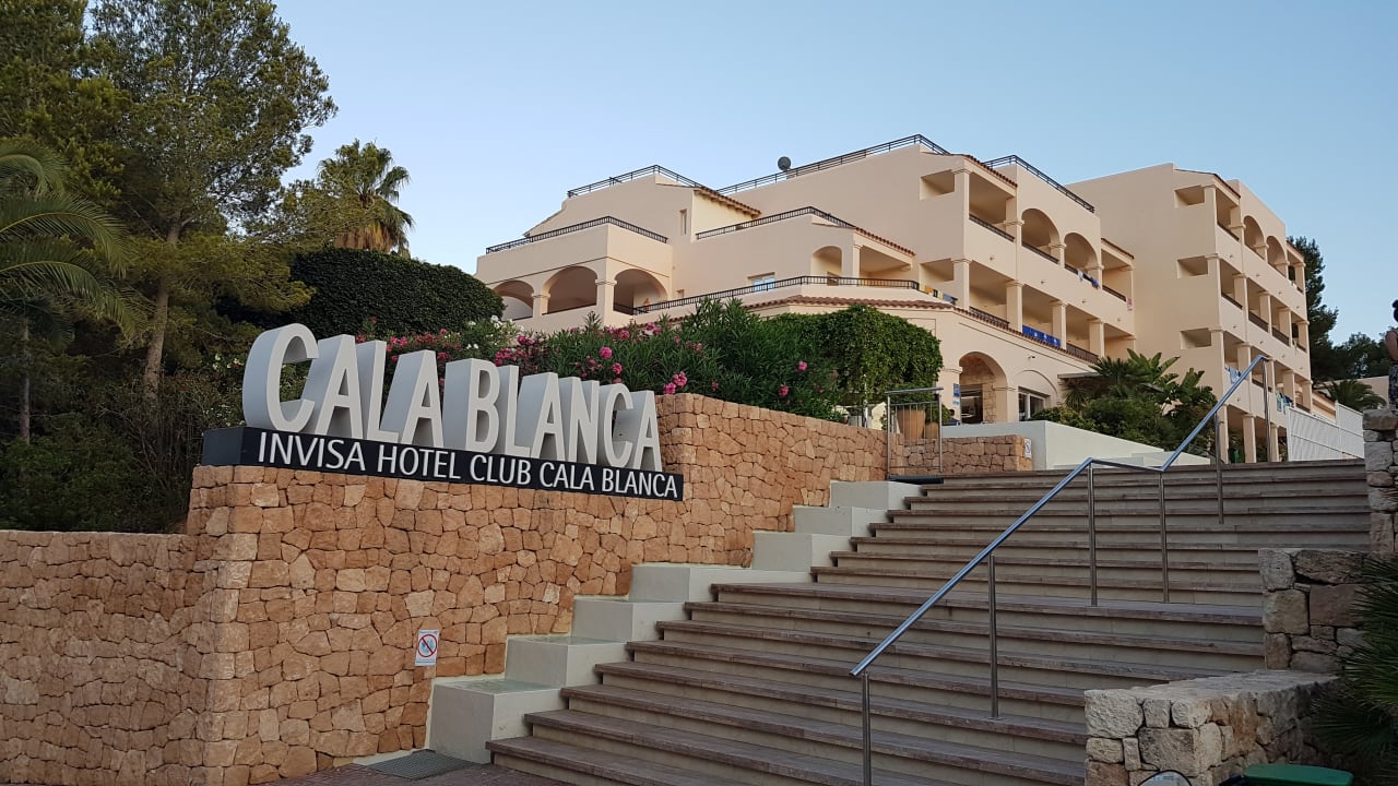 Gastro Invisa Figueral Resort Cala Blanca Playa Des Figueral