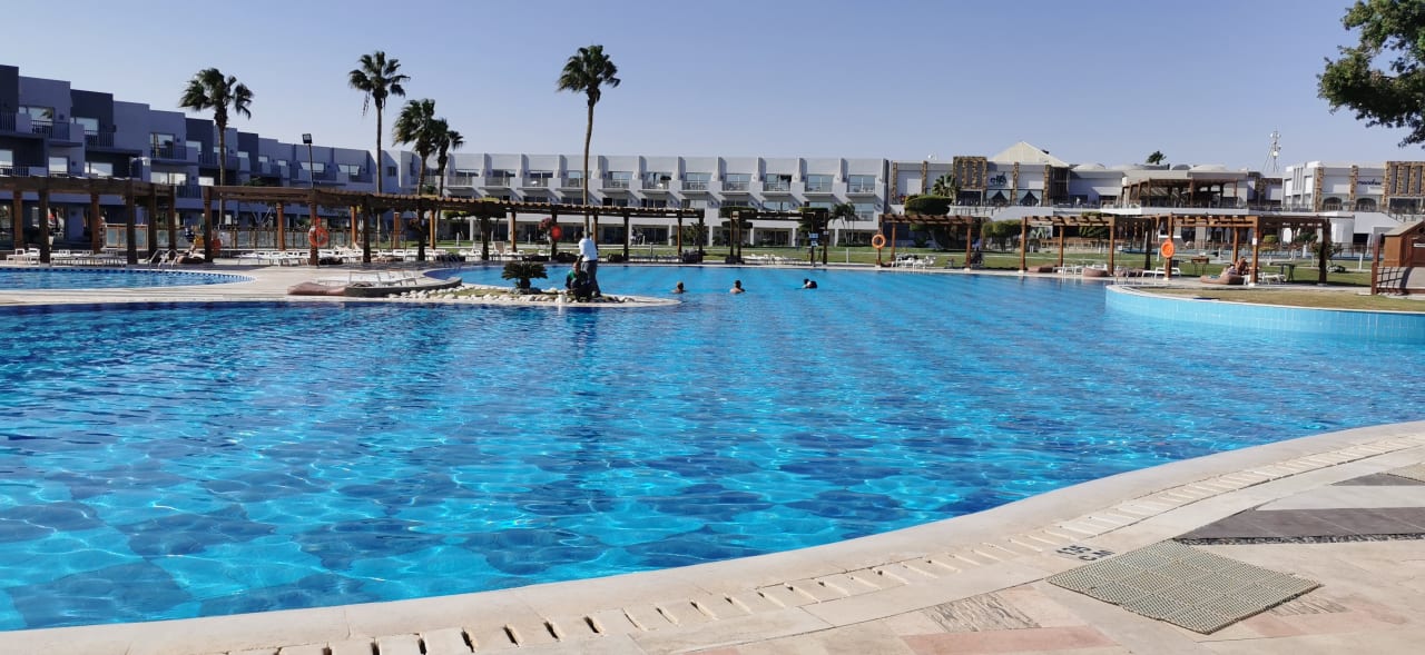 Ein Teil der wunderschöne SUNRISE Crystal Bay TUI BLUE Hurghada