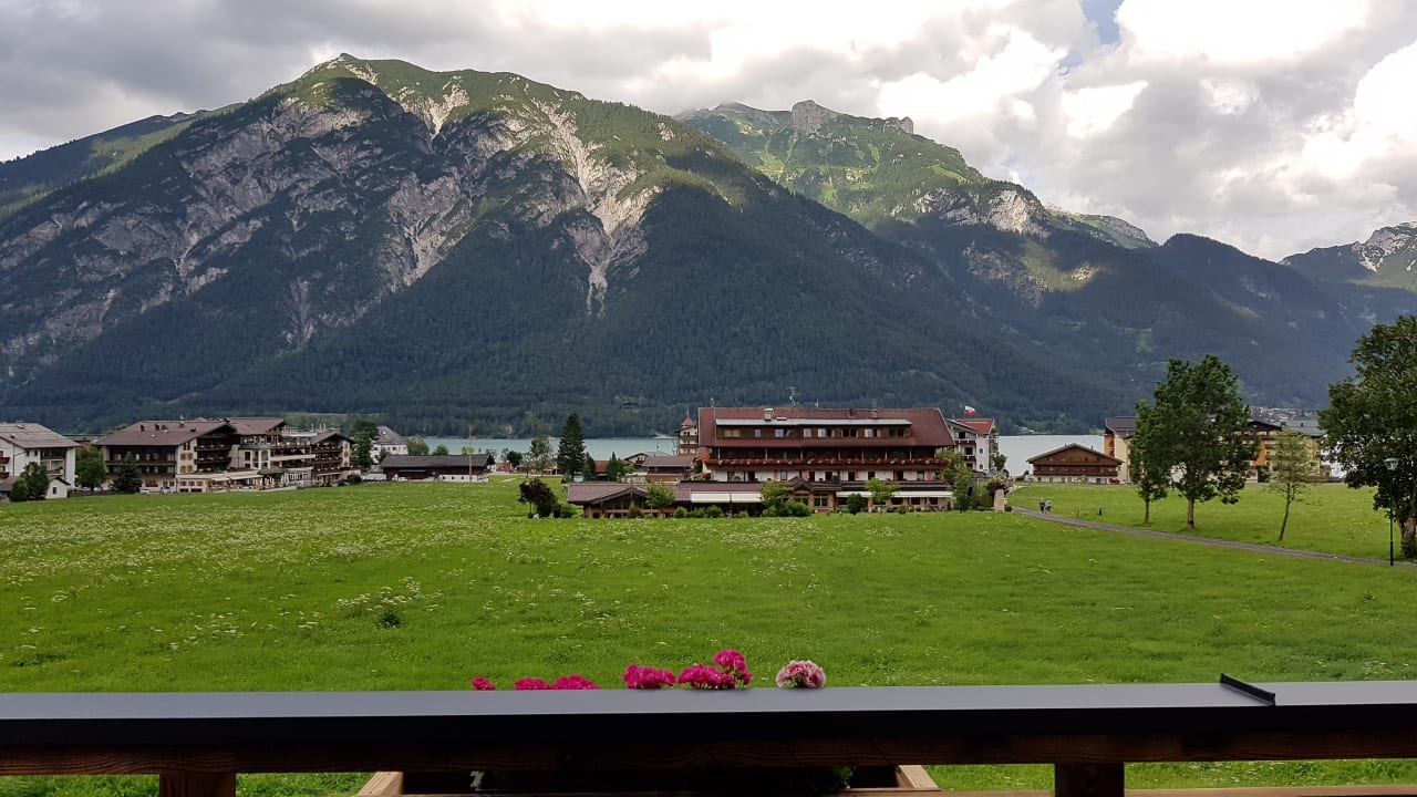 Ausblick Wagner S Aparthotel Pertisau Holidaycheck Tirol