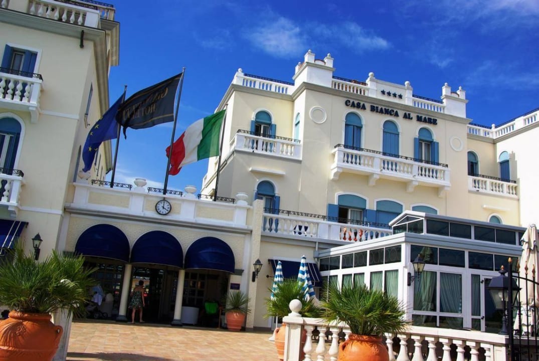 Sehr schönes Hotel Hotel Casa Bianca al Mare Jesolo HolidayCheck