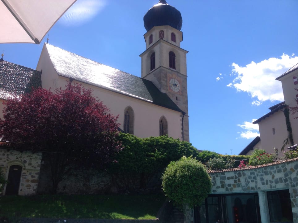 Blick vom Pool Romantik Hotel Turm Fiè allo Sciliar Völs am