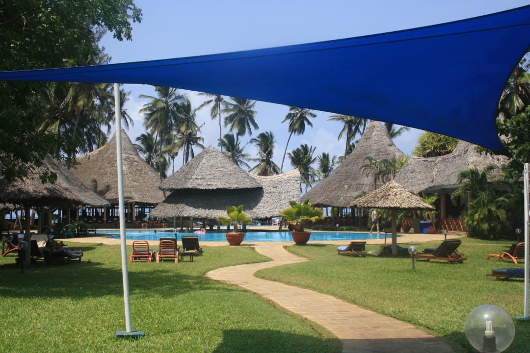 Weg Zum Pool Neptune Paradise Beach Resort Spa Galu Beach