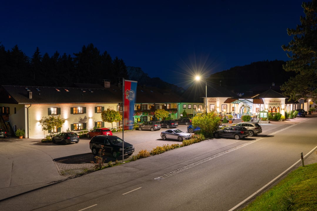 Mal Eine Komplett Ansicht Hotel Neuh Usl Berchtesgaden