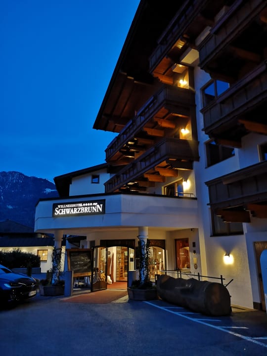 Au Enansicht Hotel Schwarzbrunn Stans Holidaycheck Tirol