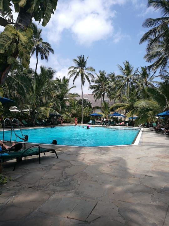 Pool Bahari Beach Hotel Mombasa Holidaycheck Provinz Coast Kenia