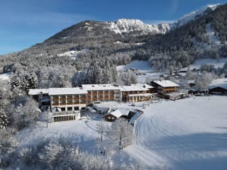 Alm- &amp; Wellnesshotel Alpenhof