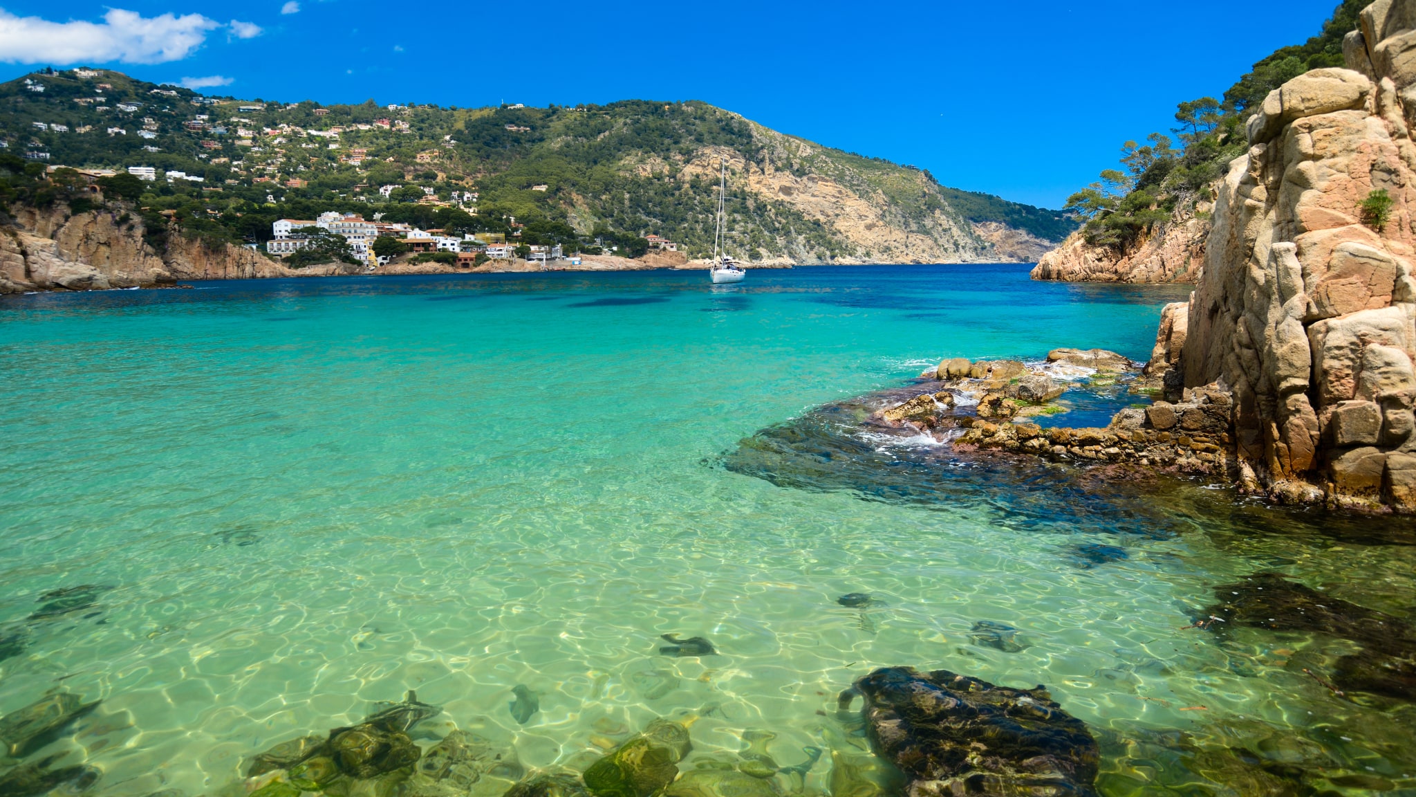 Platja Aiguablava, Begur © Adobestock/Hugues ARGENCE