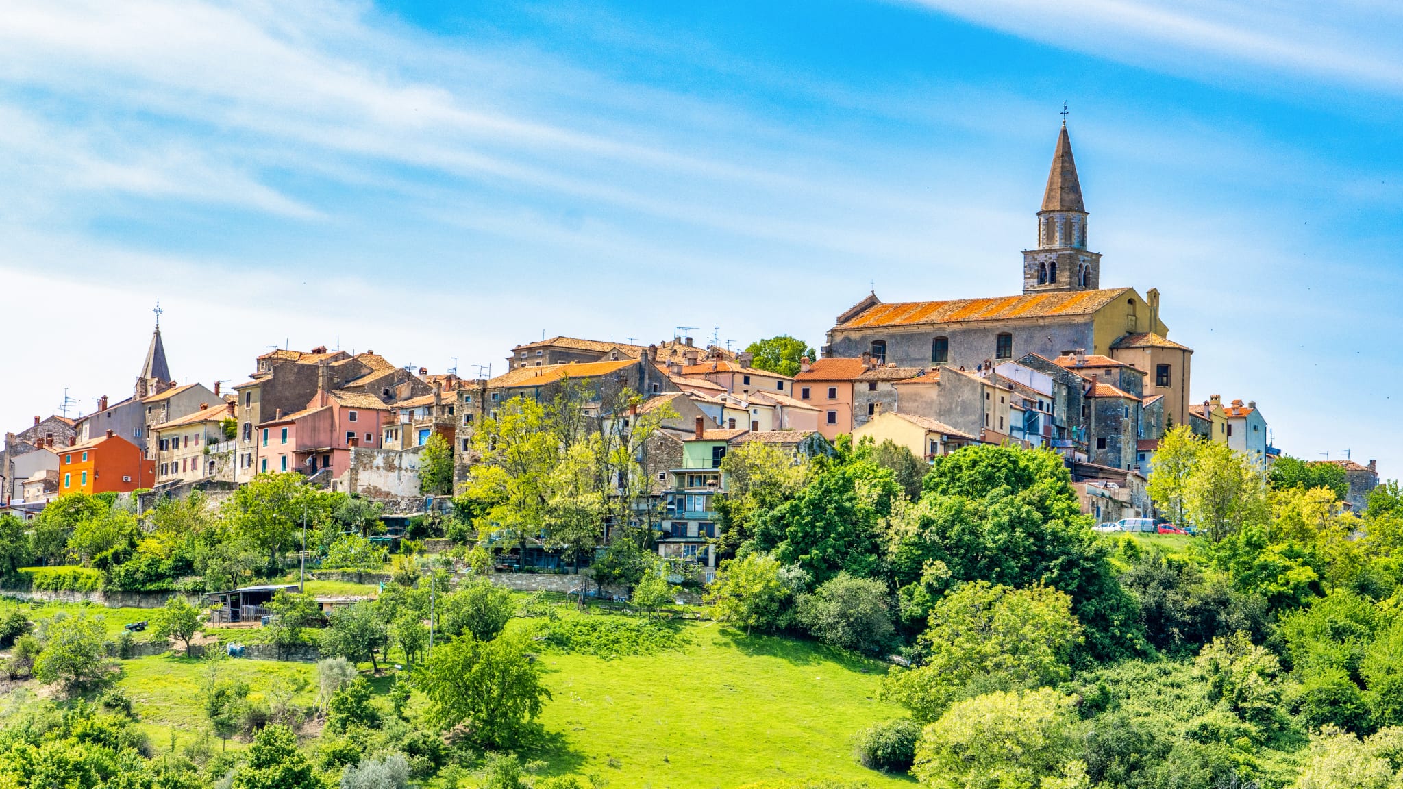Buje, Istrien, Kroatien © stock.adobe.com - Comofoto