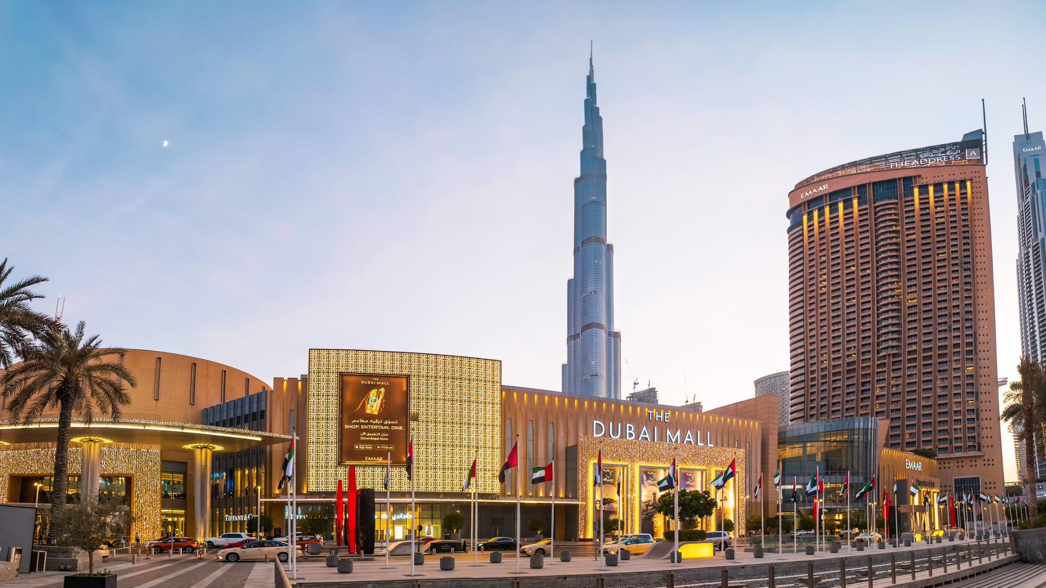 Haupteingang der Dubai Mall ©Stefan Tomic/iStock Unreleased via Getty Images
