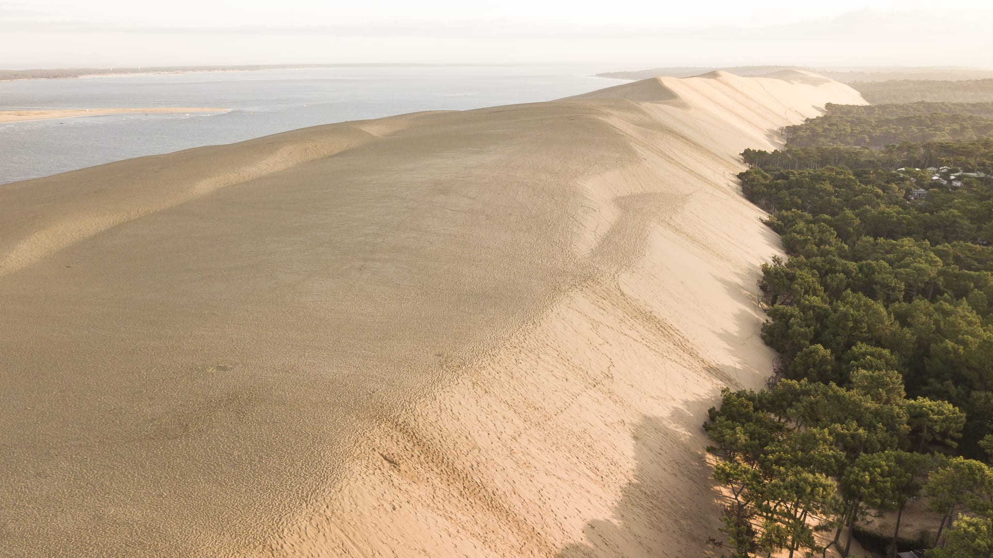 Dune du Pilat in Frankreich © Nisian Hughes/DigitalVision via Getty Images