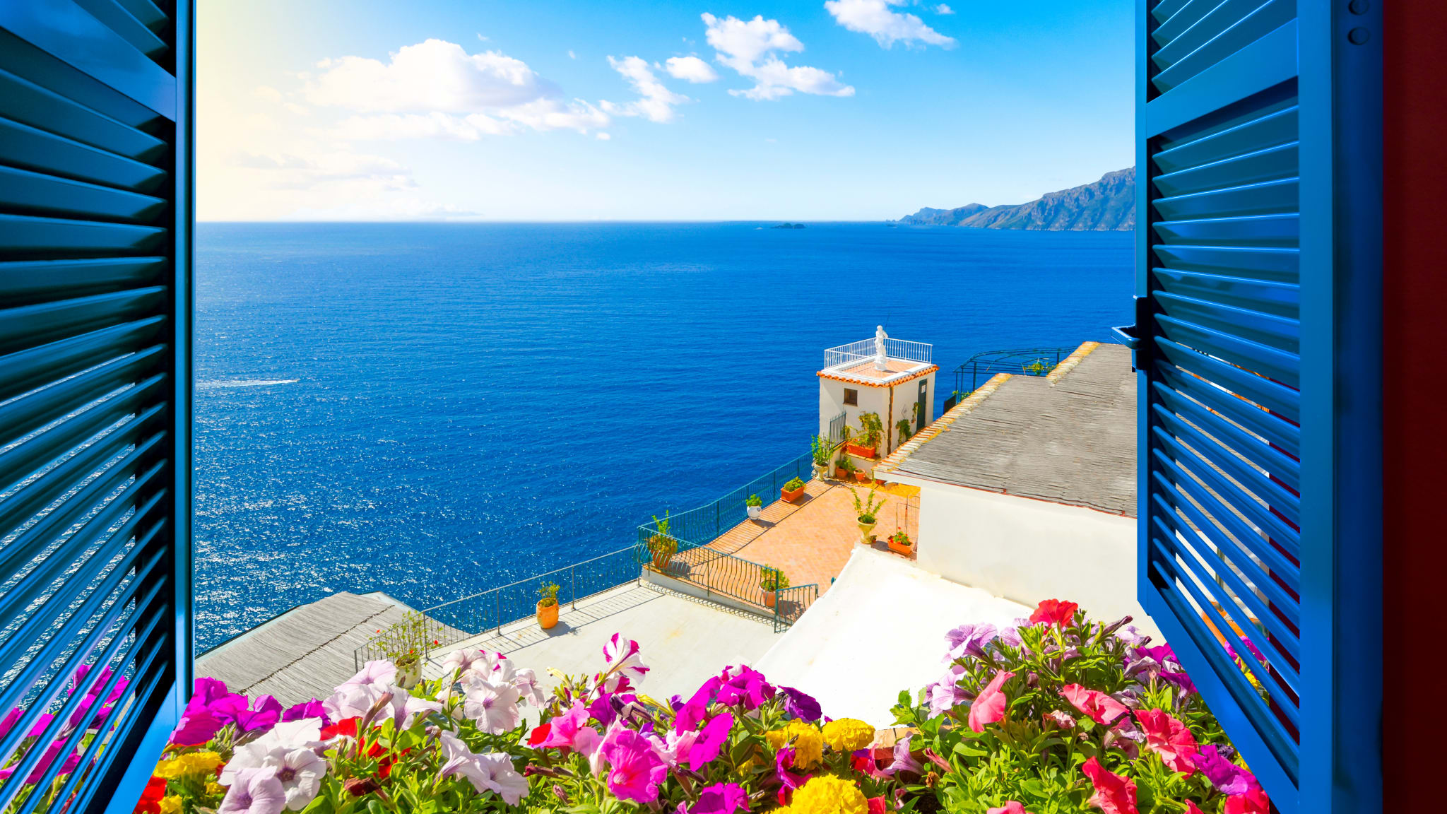 Der Blick aufs weite Meer © stock.adobe.com - Kirk Fisher
