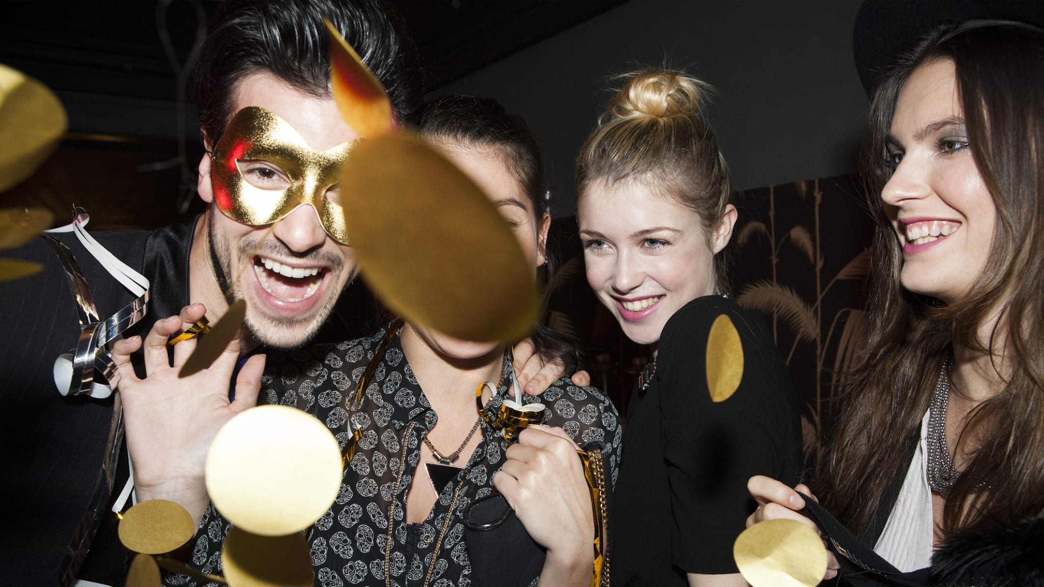 Freunde auf einer Party © PhotoAlto/Sigrid Olsson/PhotoAlto Agency RF Collections via Getty Images