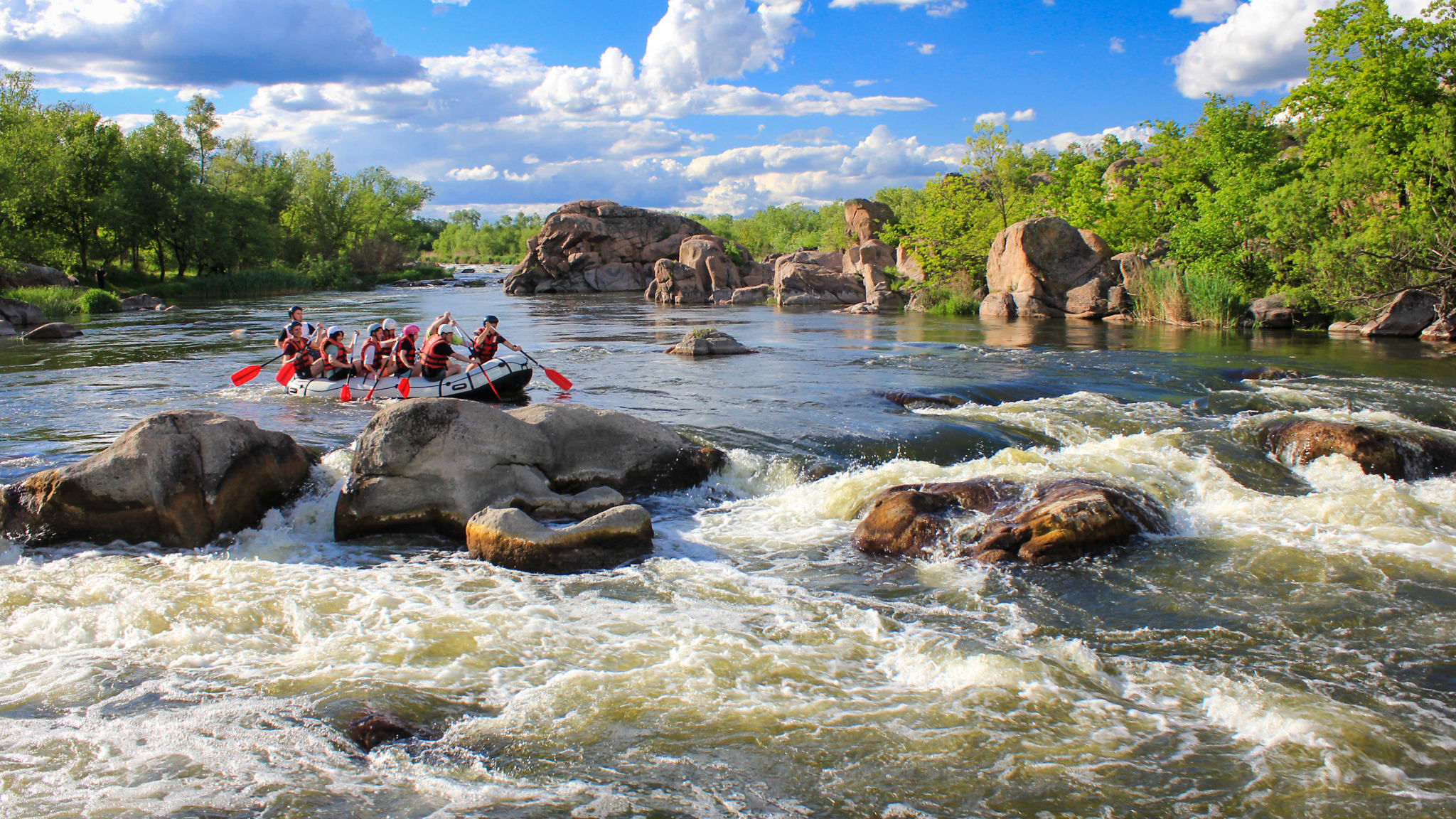 Die 10 besten Spots für Rafting im Urlaub