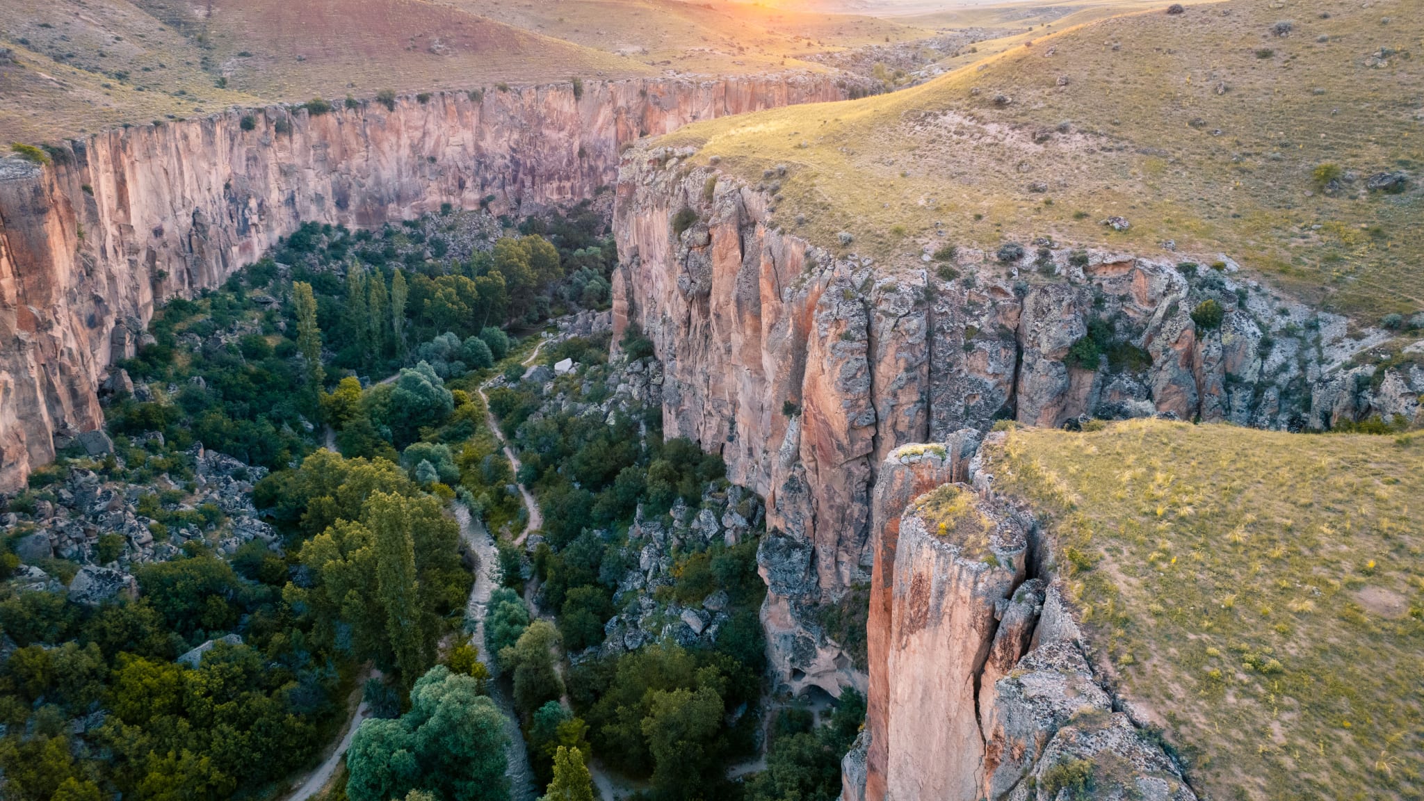 Ihlara Valley, Kappadokien © stock.adobe.com - Solidasrock