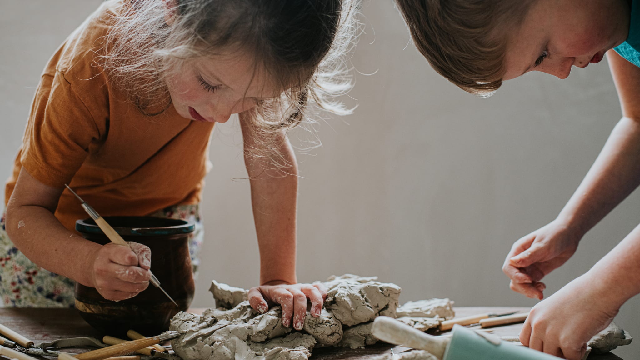 Kunsthandwerk-Workshop, Korsika ©Catherine Falls Commercial/Moment via Getty Images