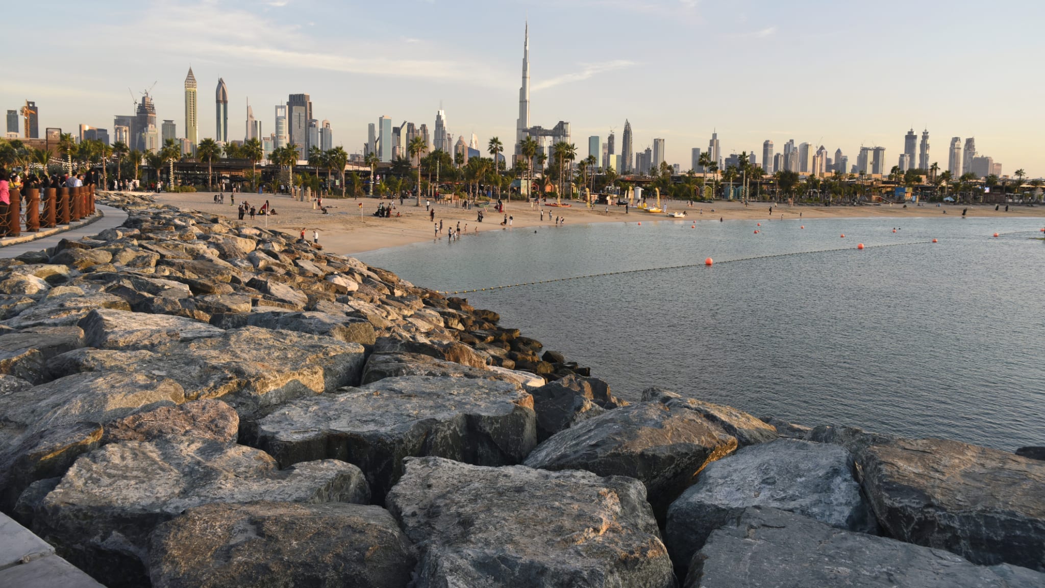 La Mer, Dubai © WhiteLacePhotography/iStock / Getty Images Plus via Getty Images