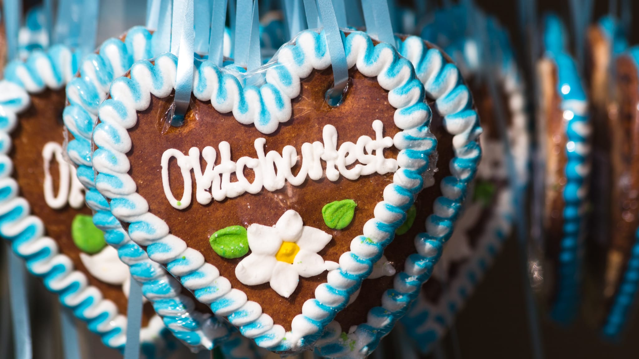 Lebkuchenherzen auf dem Oktoberfest, München © Bauer Alex - stock.adobe.com