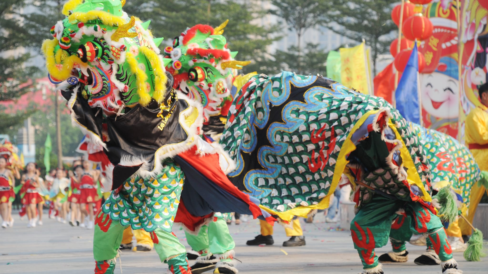 Löwentanz beim Chinesischen Neujahr ©donkeyru/iStock / Getty Images Plus via Getty Images