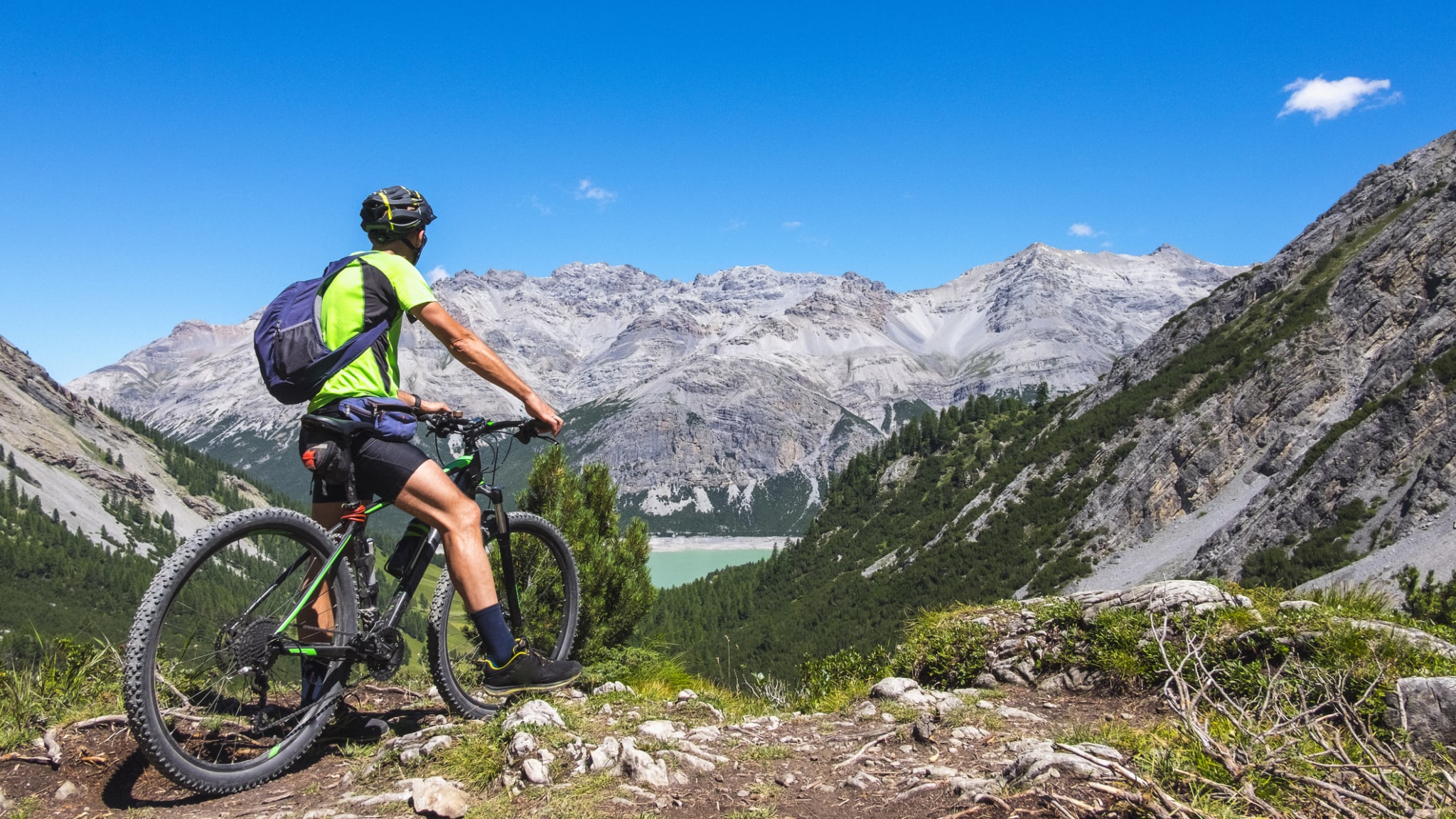 Mountainbiker in Italien © deimagine/E+ via Getty Images