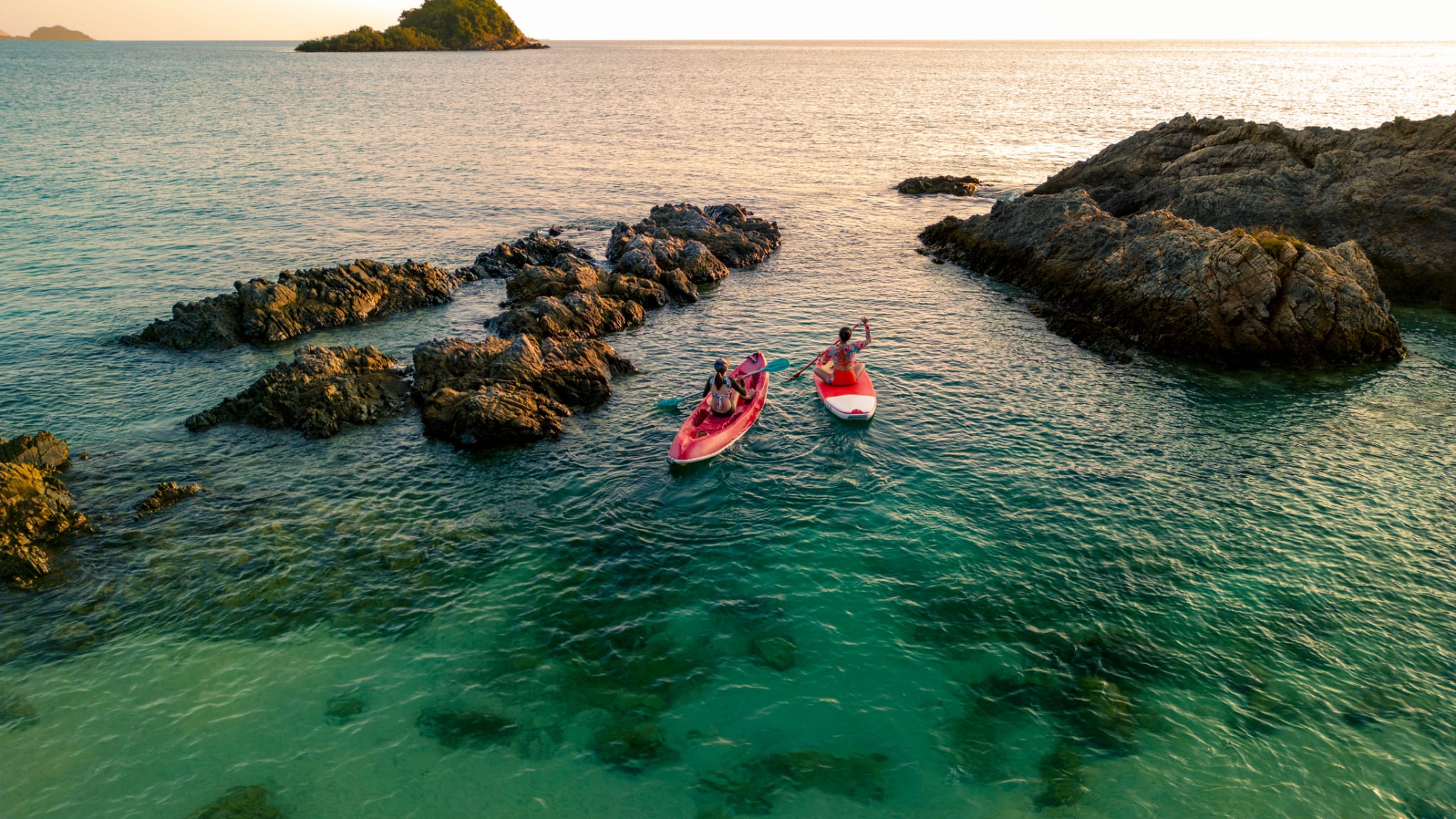 Paddeln in Thailand © Chanin Nont/Moment via Getty Images
