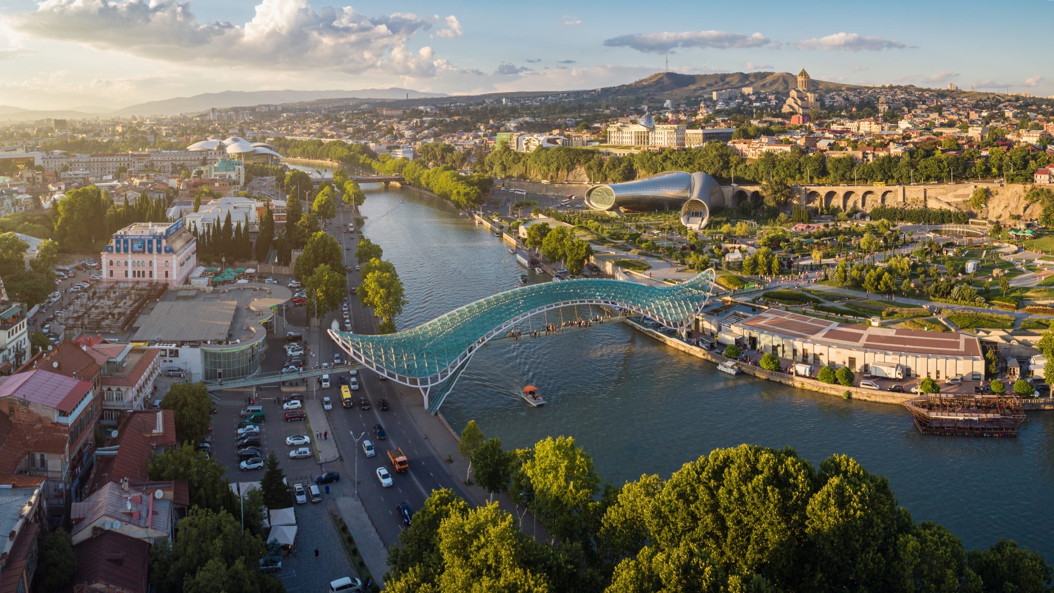 Panorama Zentrum Tiflis© Mike Laptev/
iStock / Getty Images Plus via Getty Images