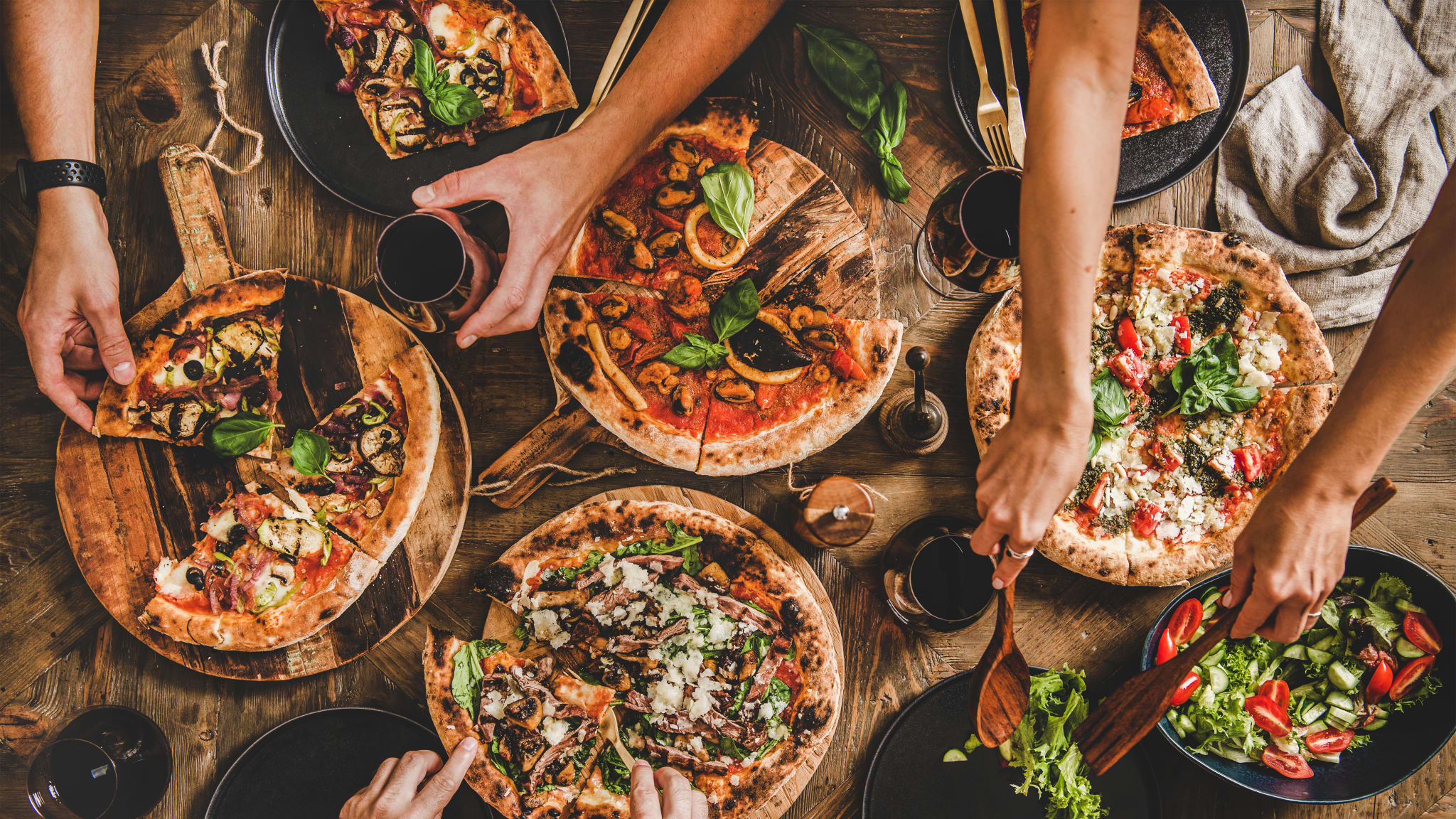 Pizza-Party mit Freunden