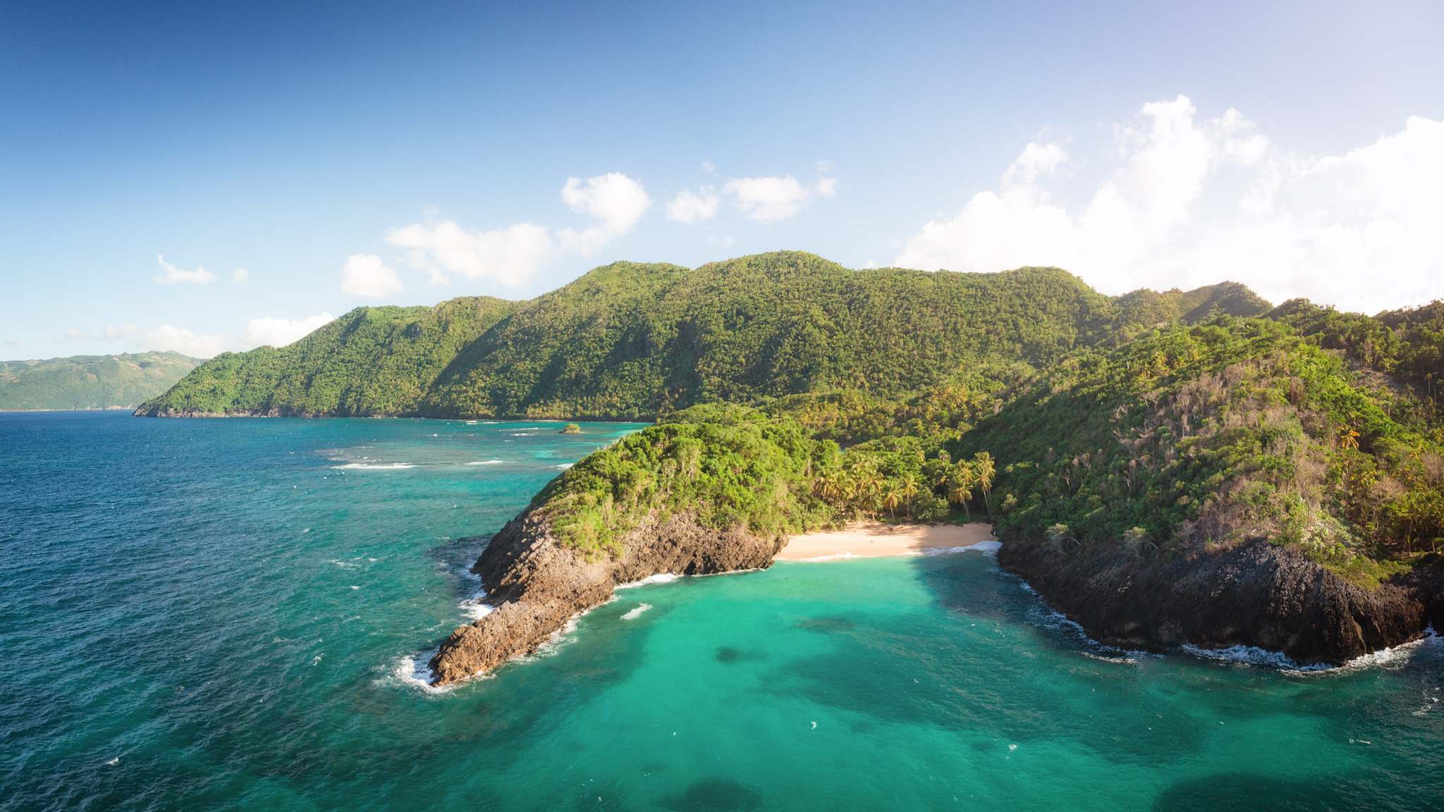 Playa Onda Samana auf der Samana Halbinsel in der Dominikanischen Republik. © Dave Carr via Getty Images