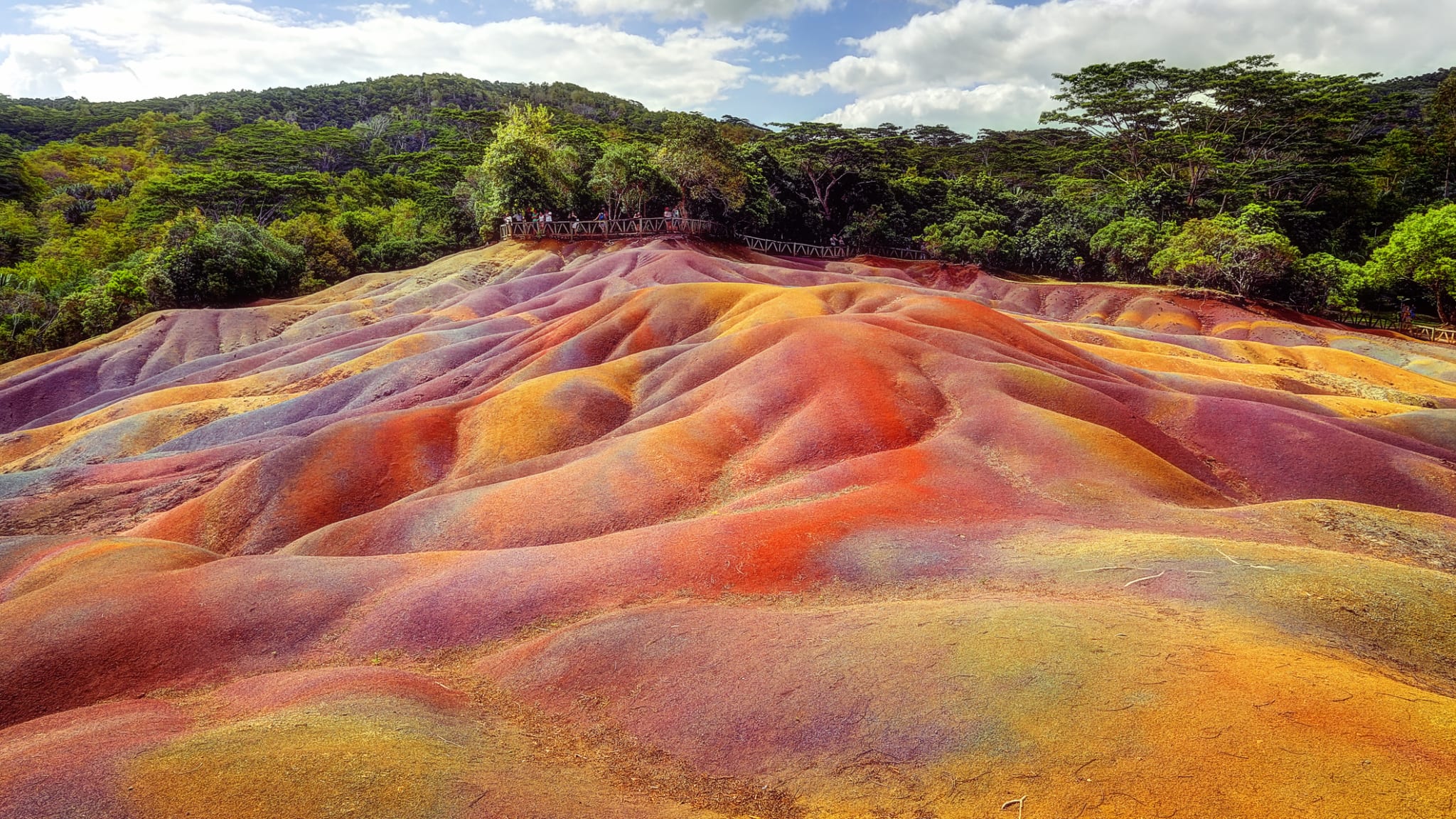 Seven Coloured Earths, Chamarel ©Davide Seddio/Moment via Getty Images