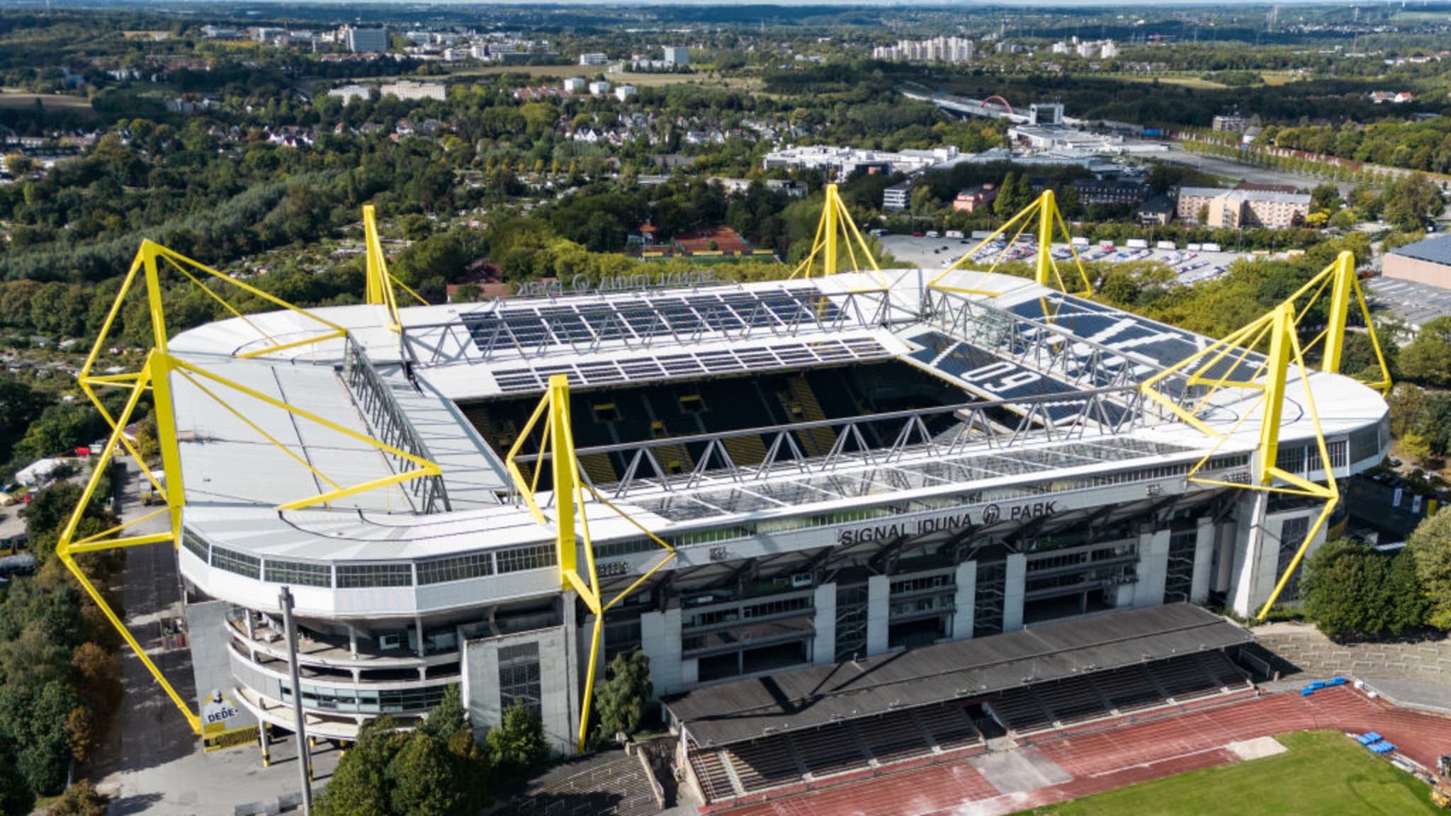 Signal Iduna Park Dortmund © Lars Baron/Getty Images Sport via Getty Images