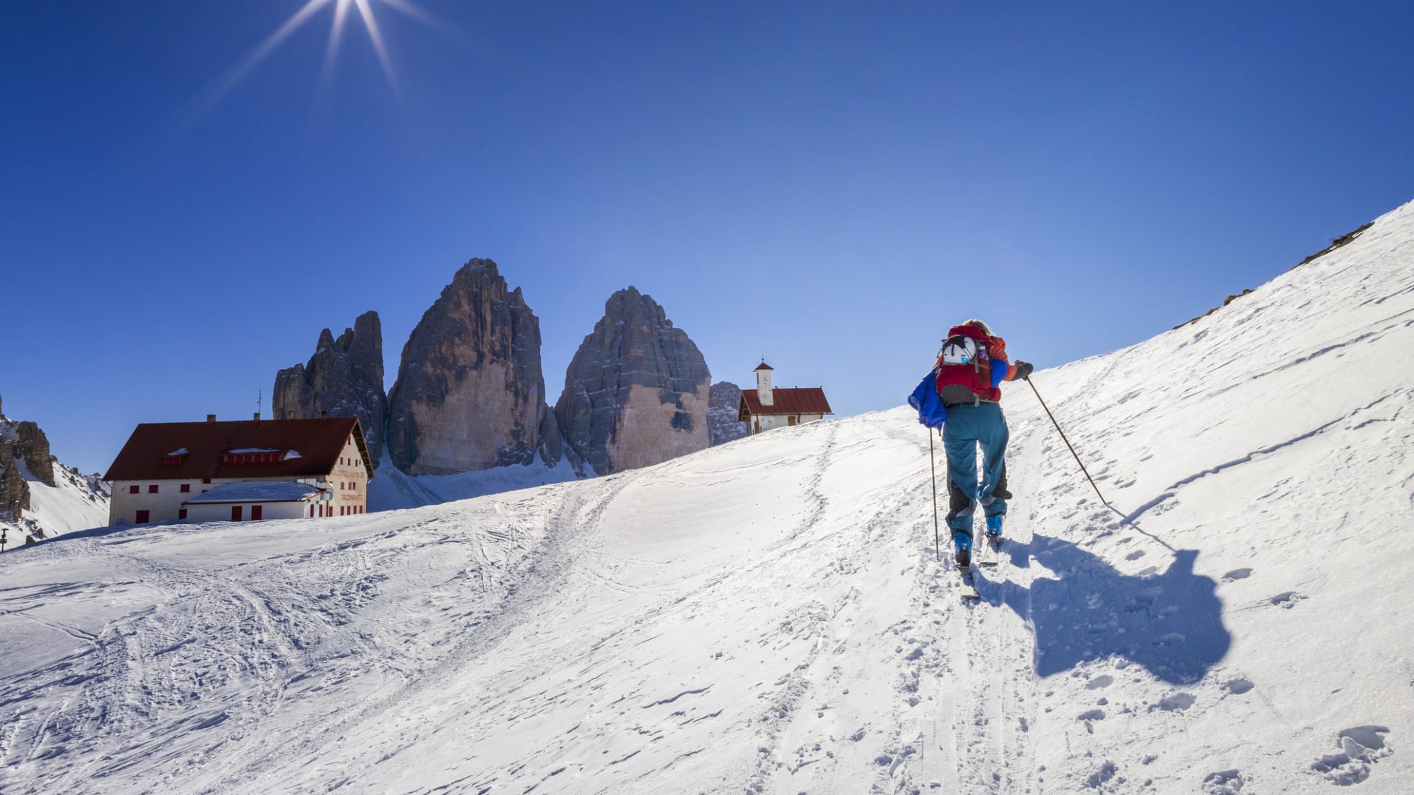 Ski in Südtirol © DieterMeyrl/E+ via Getty Images
