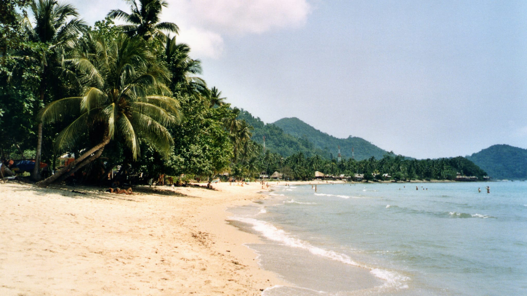 Strand, Koh Chang © gionnixxx/iStock / Getty Images Plus via Getty Images