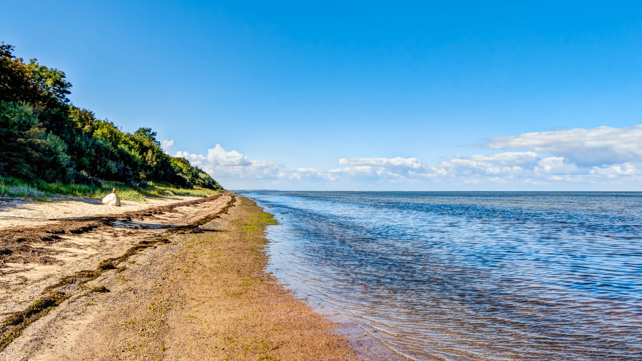 Auch auf der Insel Poel ist FKK erlaubt © mije shots - stock.adobe.com