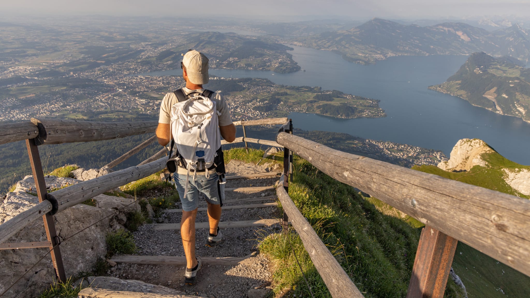 Wandern in der Schweiz – Unsere Tipps für Gipfel & Genuss