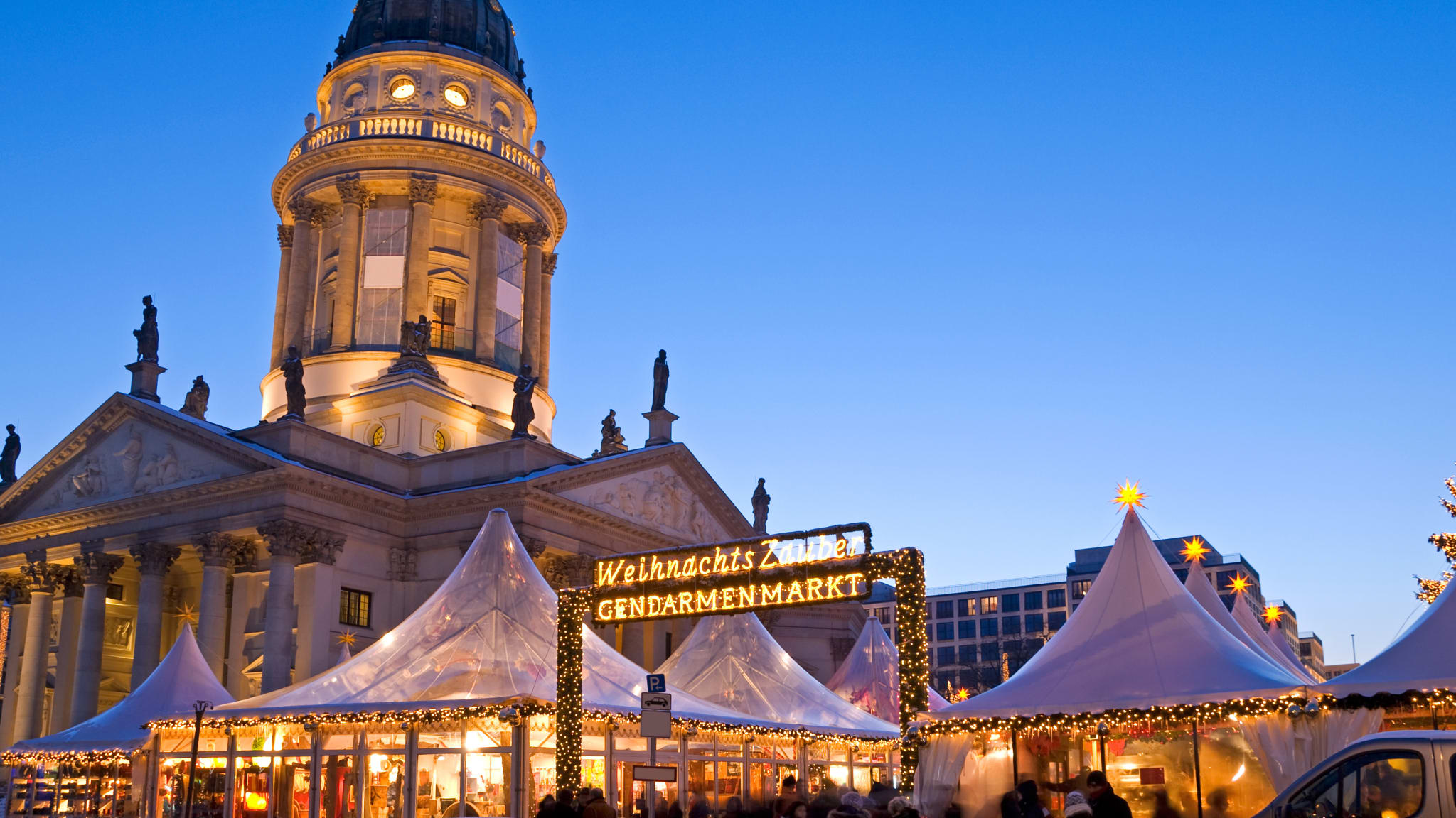 Weihnachtsmarkt in Berlin©/ totalpics/ iStock / Getty Images Plus via Getty Images