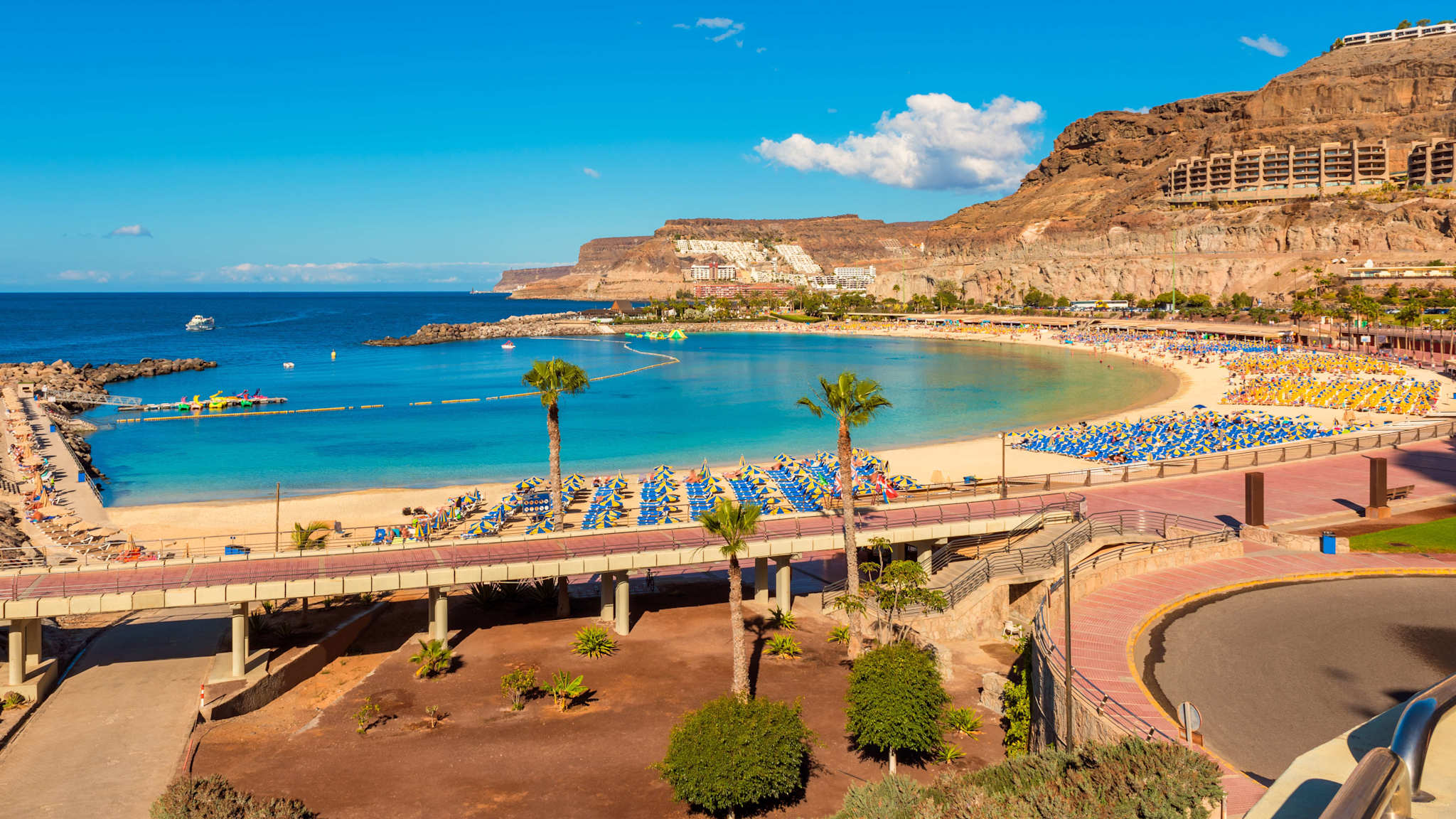 Blick auf den Strand und das Meer in Gran Canaria.