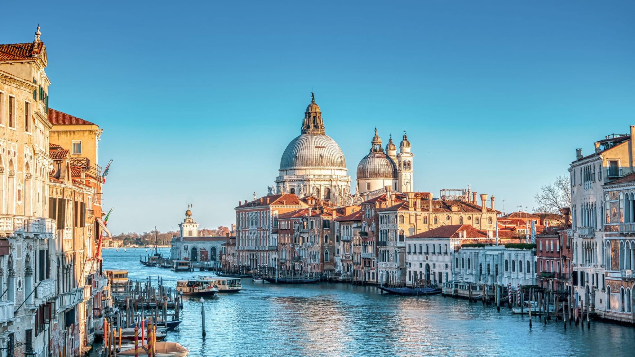 EIn Blick auf den Grand Canal in Venedig.