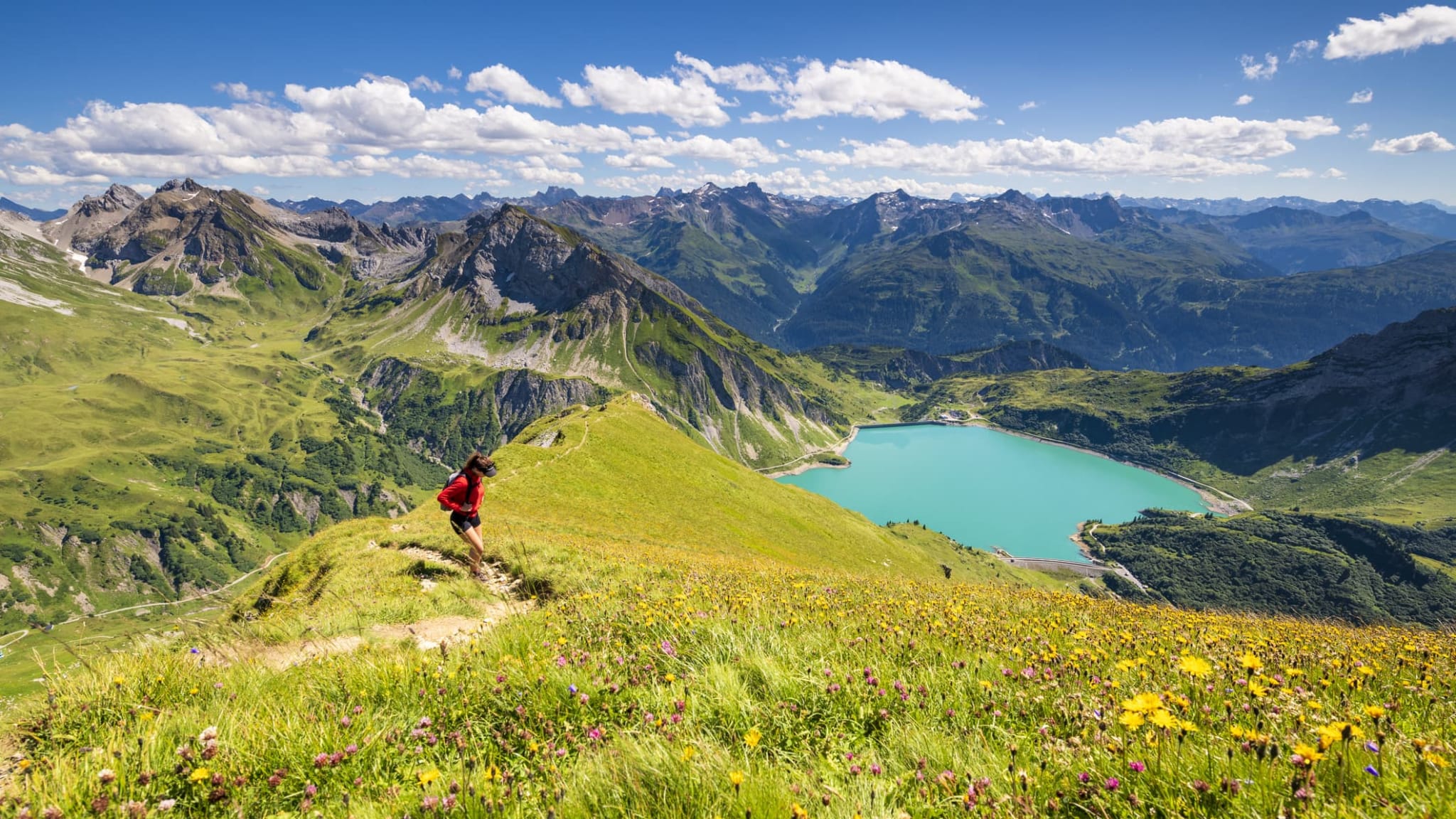 Blick auf den Spullersee im Lechtal in den Alpen, Österreich.