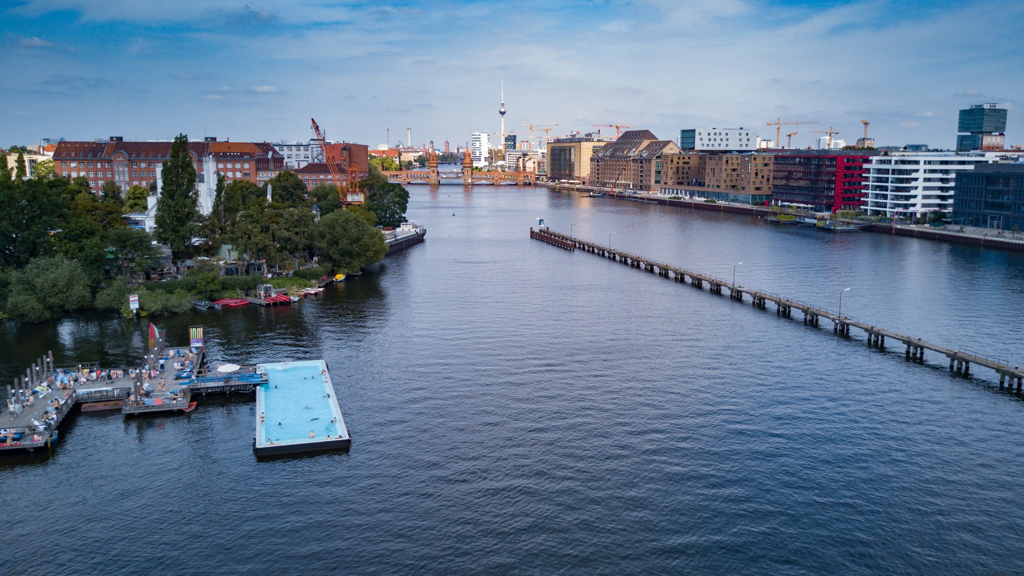 Das Badeschiff, Berlin, Deutschland