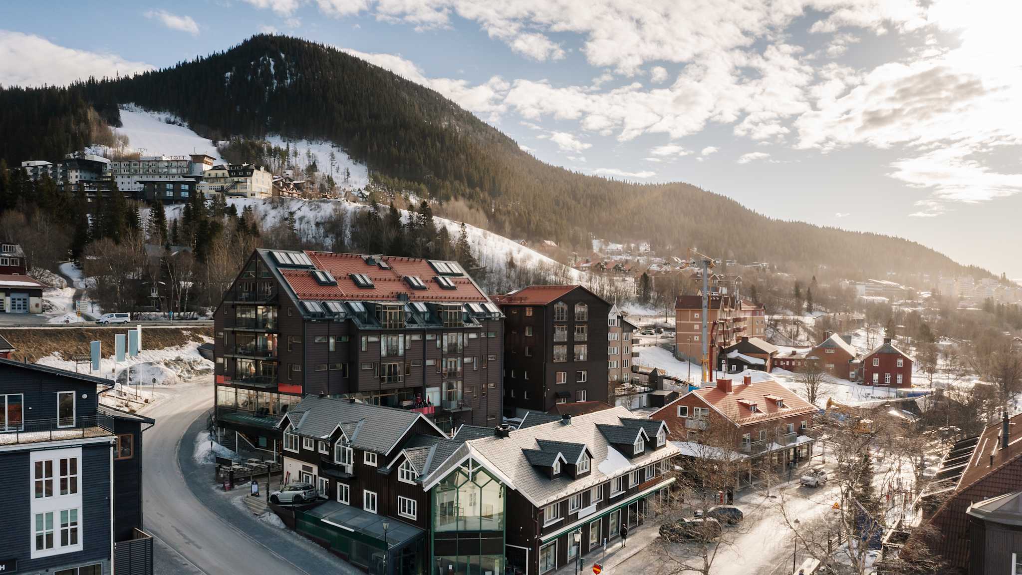 Das Bergdorf Are ist beliebt bei SkifahrerInnen. © Kentaroo Tryman via Getty Images