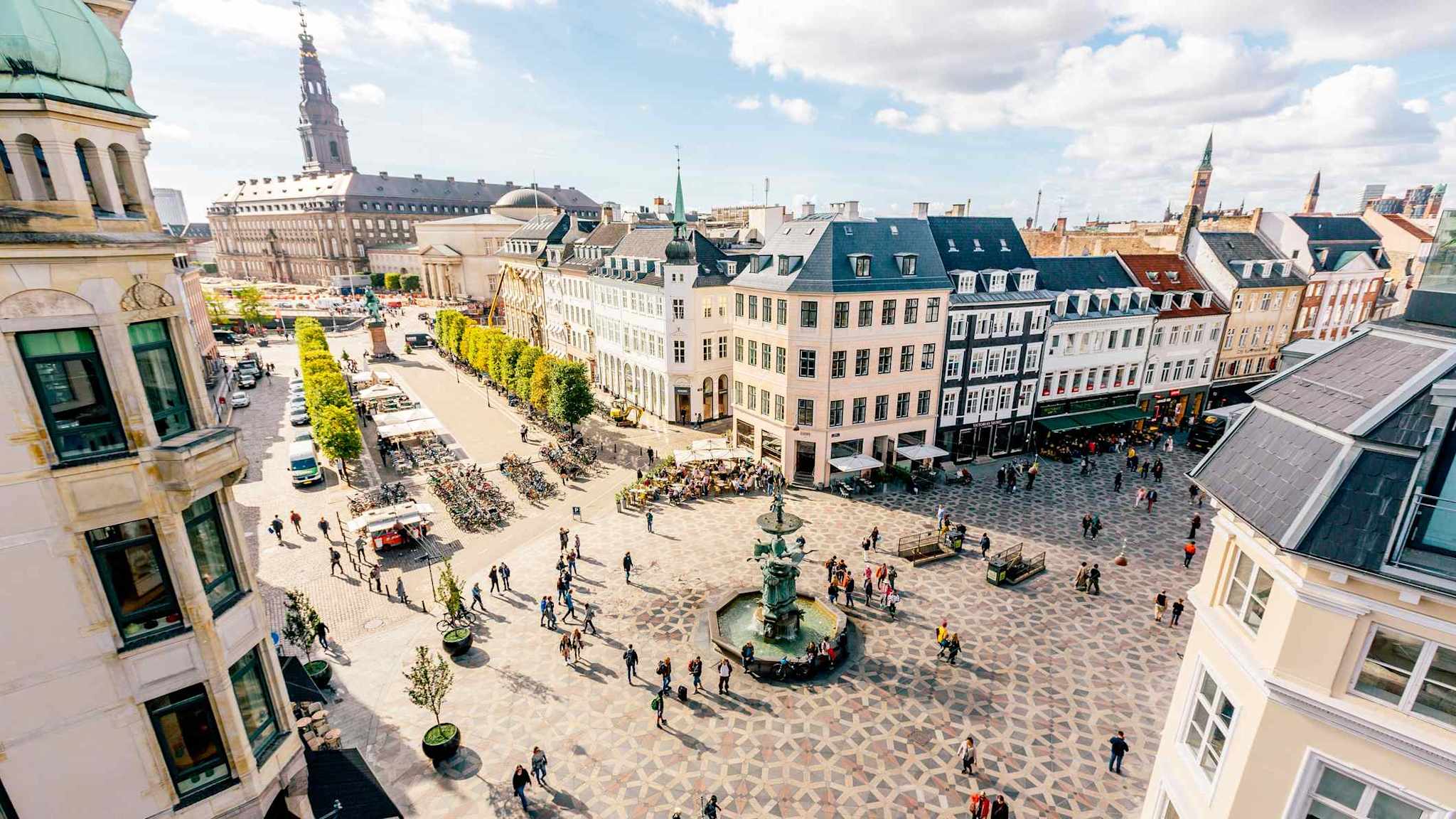 Panoramablick auf die Strøget in Kopenhagen, Dänemark.